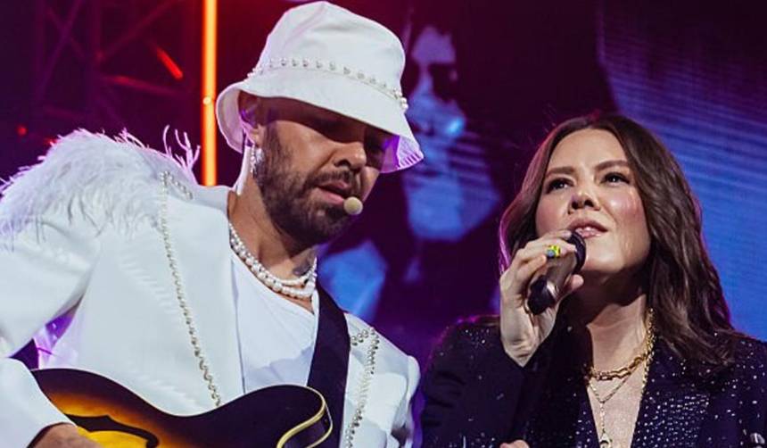 Video: Jesse &amp; Joy cierran su show en La Paz levantando la bandera boliviana 