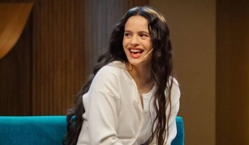 Rosalía llega a Buenos Aires tras polémica por críticas a Argentina