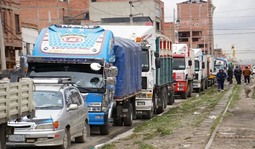 Empresarios piden al Gobierno información clara sobre el estado de la provisión de combustibles