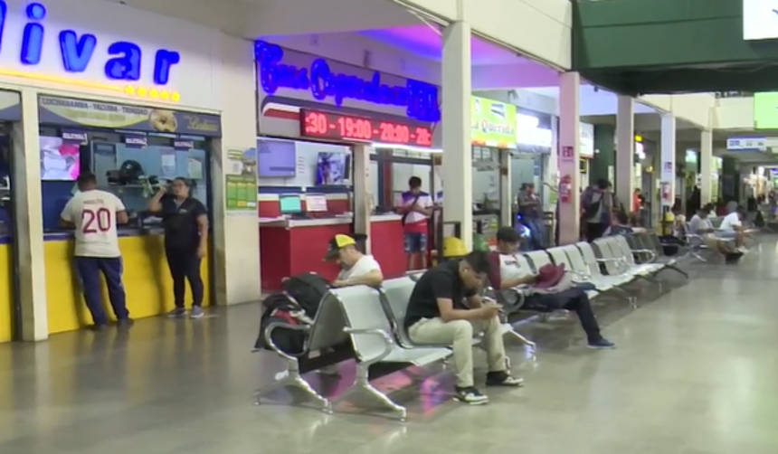 En Santa Cruz y Cochabamba no aplican incremento de pasajes interdepartamentales por falta de pasajeros