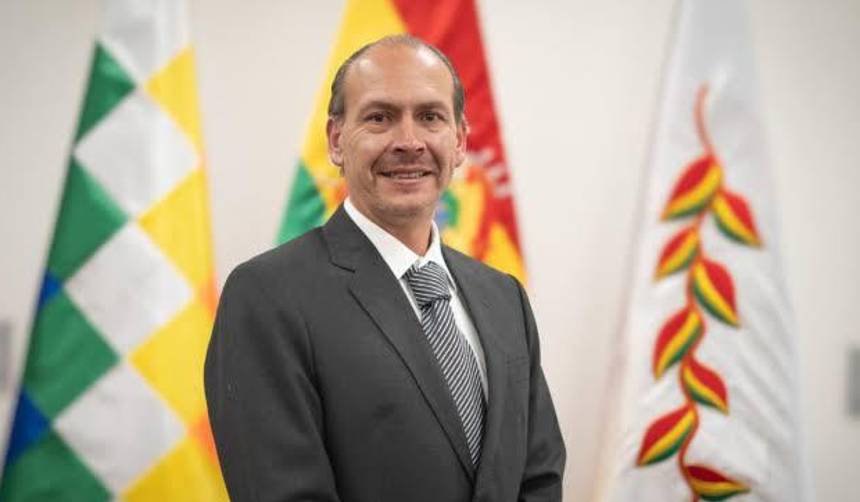 “No se dimensiona la importancia de las culturas”, señala Andrés Zaratti al presentar su renuncia