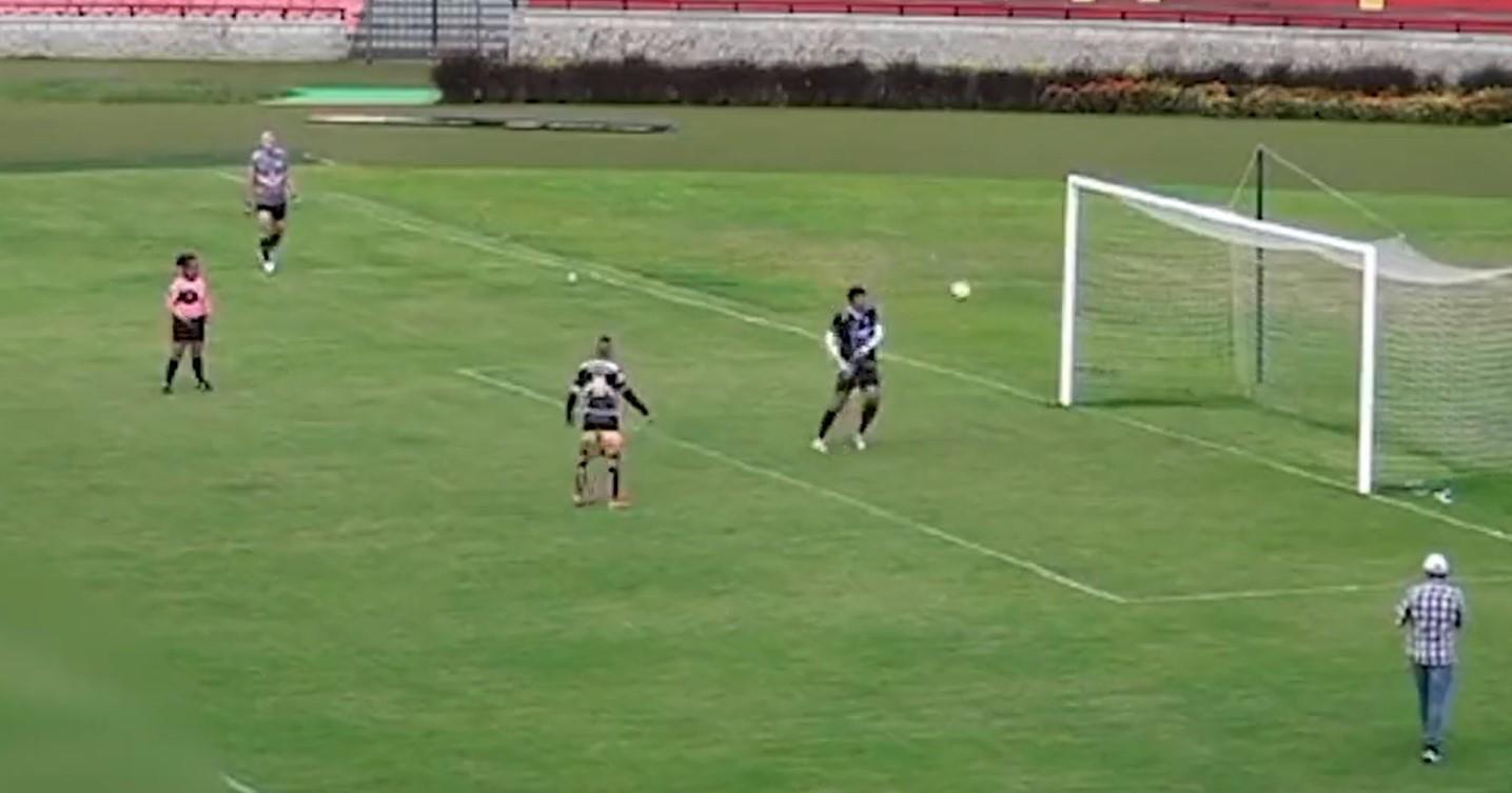 Captivating 1-0. Un Autogol De Pau Cabanas Da Ventaja Al Girona Moment in HD Captivating 1-0. Un Autogol De Pau Cabanas Da Ventaja Al Girona Moment in HD